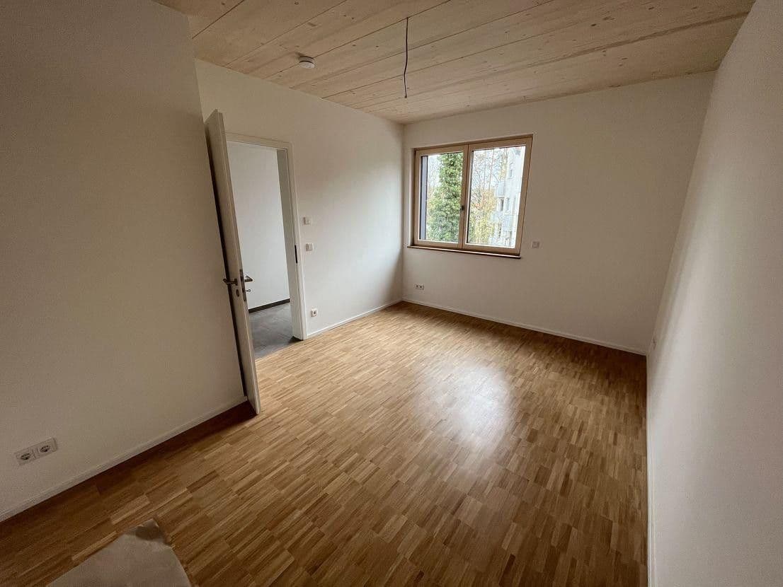 Pronájem bytu 5+1 150 m², Wielandstr.5b, Zirndorf, Bavorsko Pronájem bytu 5+1 150 m², Wielandstr.5b, Zirndorf, Bavorsko