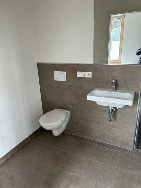 Pronájem bytu 5+1 150 m², Wielandstr.5b, Zirndorf, Bavorsko Pronájem bytu 5+1 150 m², Wielandstr.5b, Zirndorf, Bavorsko