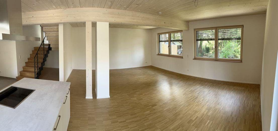Pronájem bytu 5+1 150 m², Wielandstr.5b, Zirndorf, Bavorsko Pronájem bytu 5+1 150 m², Wielandstr.5b, Zirndorf, Bavorsko