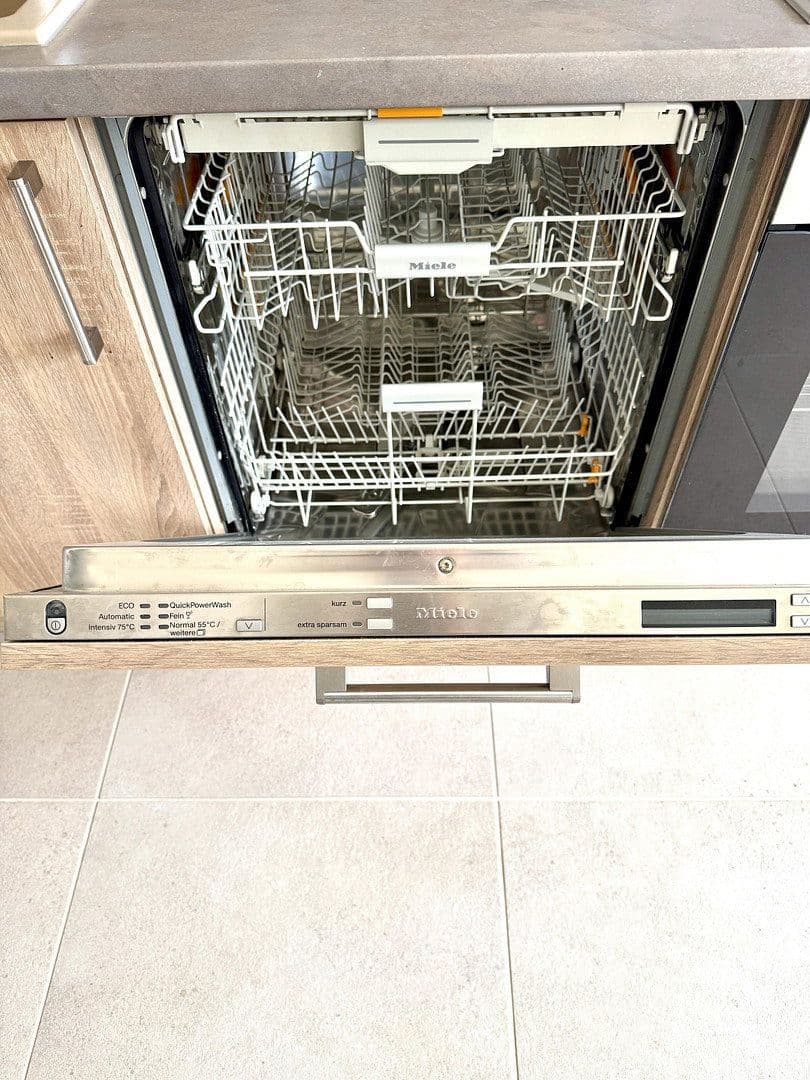 Prodej bytu 2+1 77 m², Haseldamm 1, Velpke, Dolní Sasko Prodej bytu 2+1 77 m², Haseldamm 1, Velpke, Dolní Sasko
