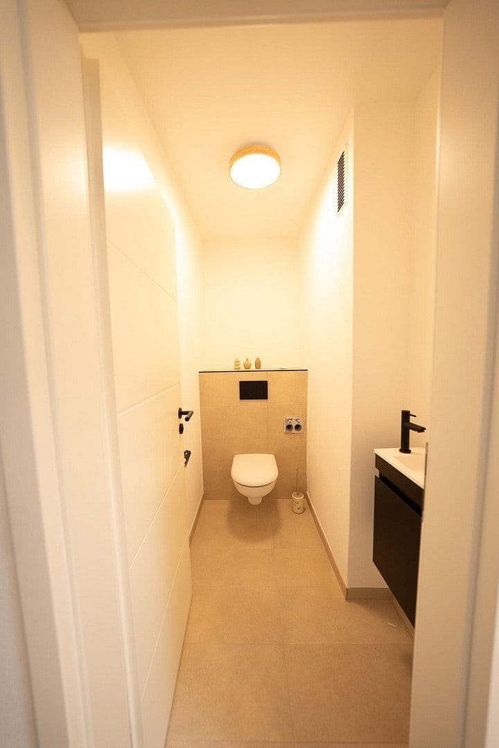 Prodej bytu 3+1 78 m², Sachsenheim, Bádensko-Württembersko Prodej bytu 3+1 78 m², Sachsenheim, Bádensko-Württembersko