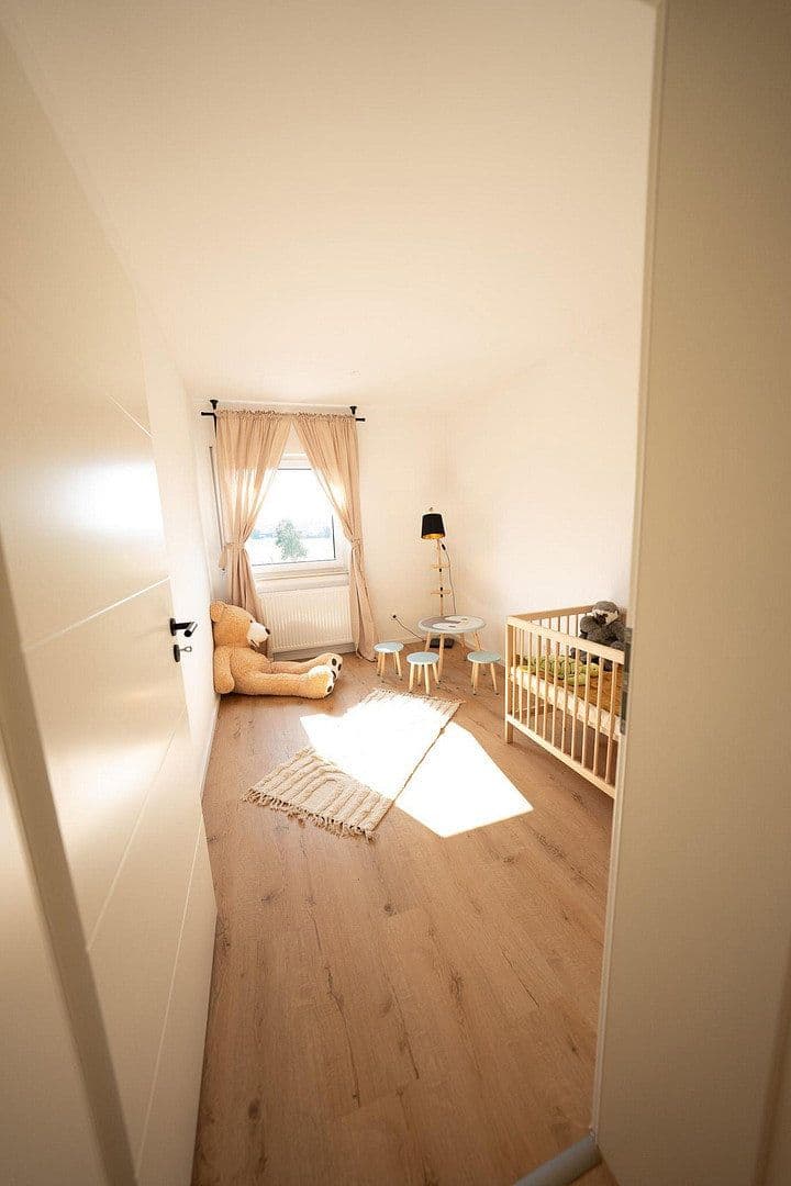 Prodej bytu 3+1 78 m², Sachsenheim, Bádensko-Württembersko Prodej bytu 3+1 78 m², Sachsenheim, Bádensko-Württembersko