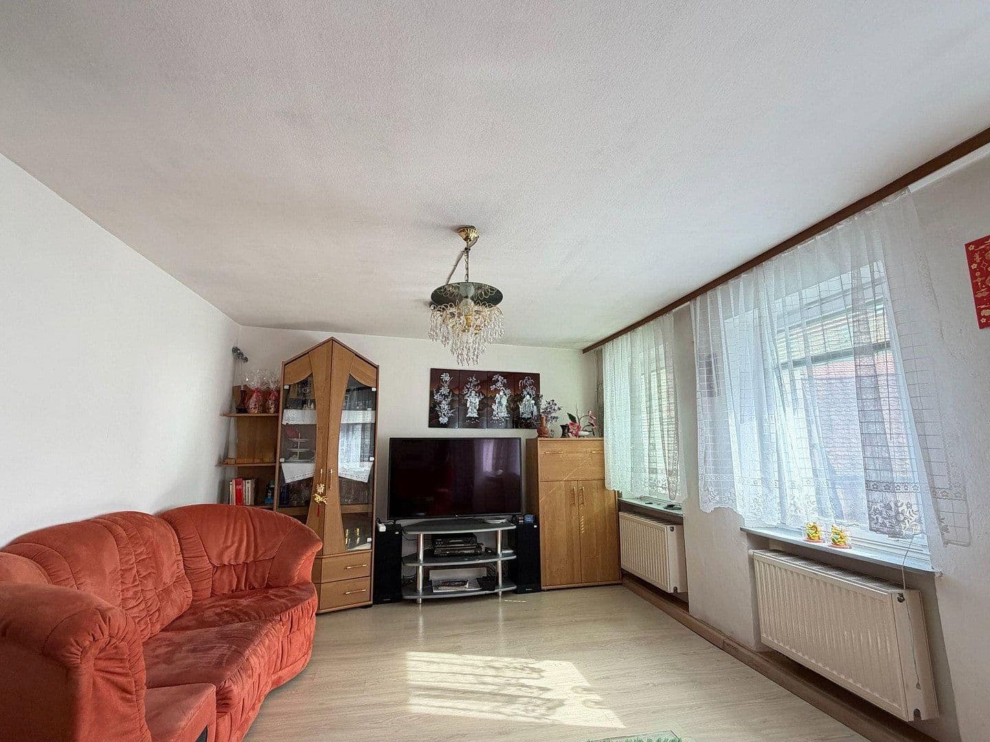 Prodej domu 295 m², pozemek 140 m², Gunzenhausen, Bavorsko Prodej domu 295 m², pozemek 140 m², Gunzenhausen, Bavorsko