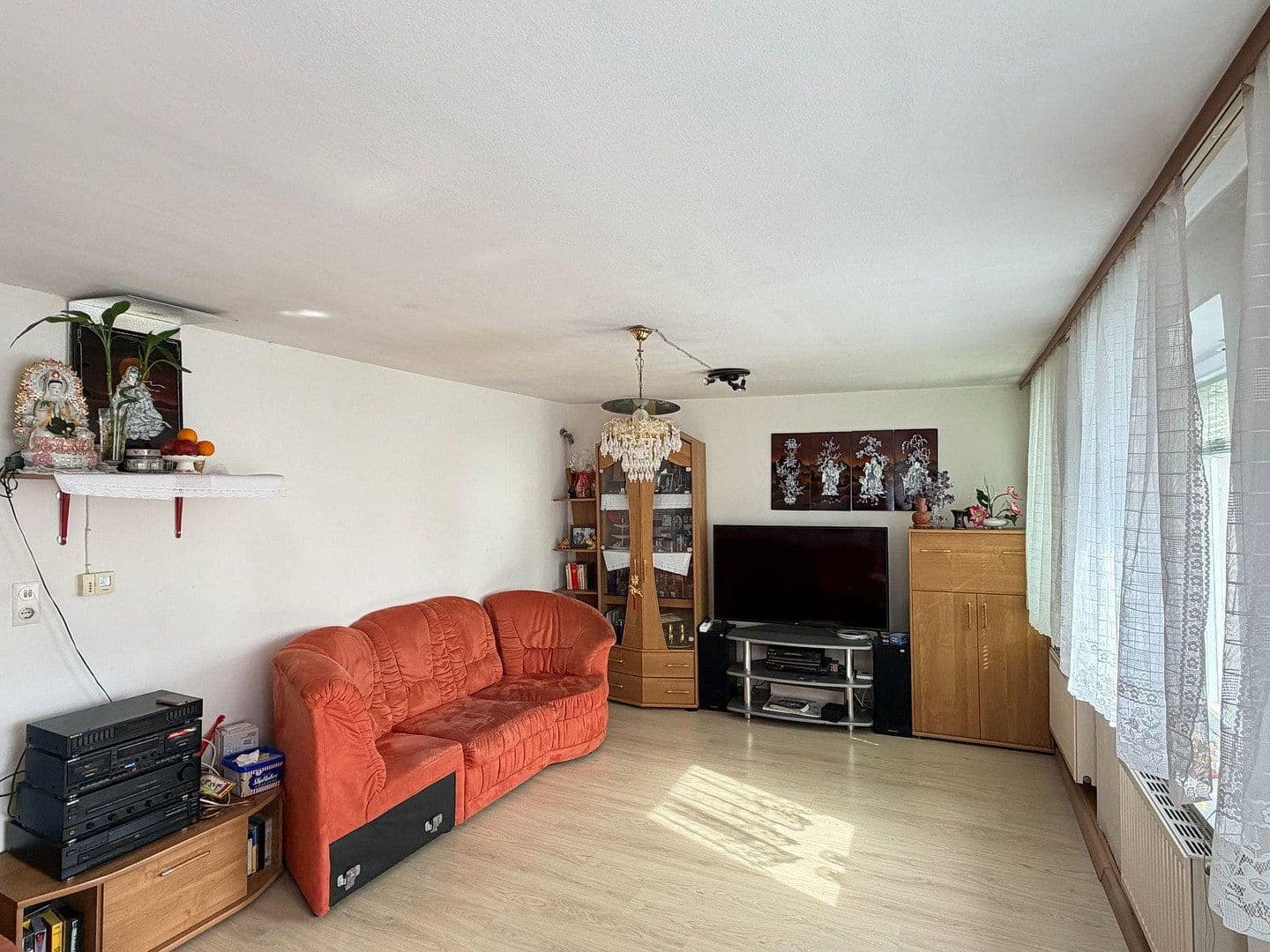 Prodej domu 295 m², pozemek 140 m², Gunzenhausen, Bavorsko Prodej domu 295 m², pozemek 140 m², Gunzenhausen, Bavorsko