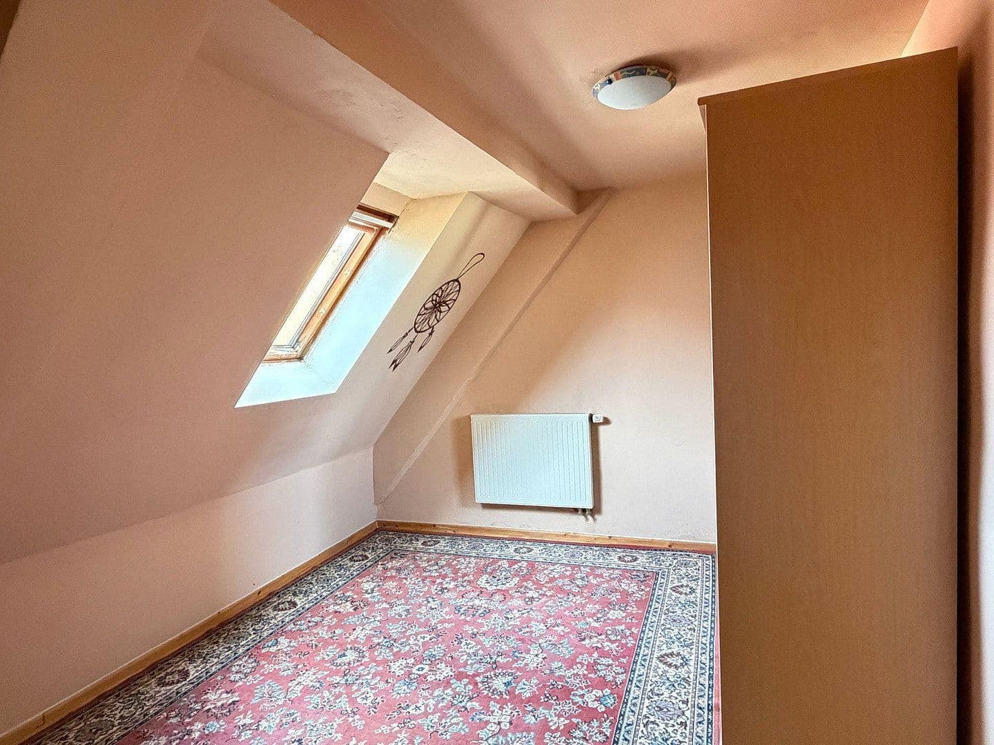 Prodej domu 295 m², pozemek 140 m², Gunzenhausen, Bavorsko Prodej domu 295 m², pozemek 140 m², Gunzenhausen, Bavorsko