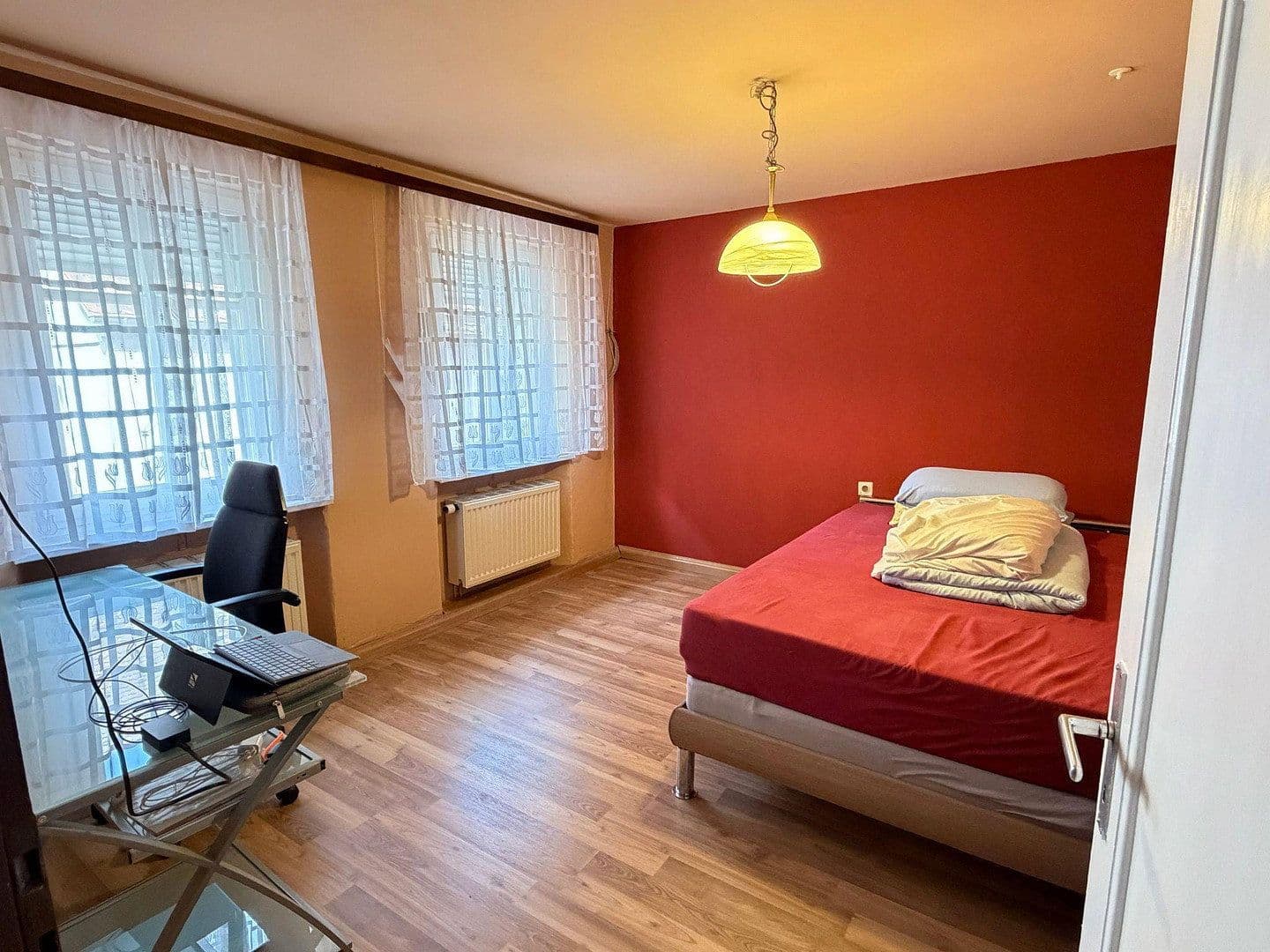 Prodej domu 295 m², pozemek 140 m², Gunzenhausen, Bavorsko Prodej domu 295 m², pozemek 140 m², Gunzenhausen, Bavorsko