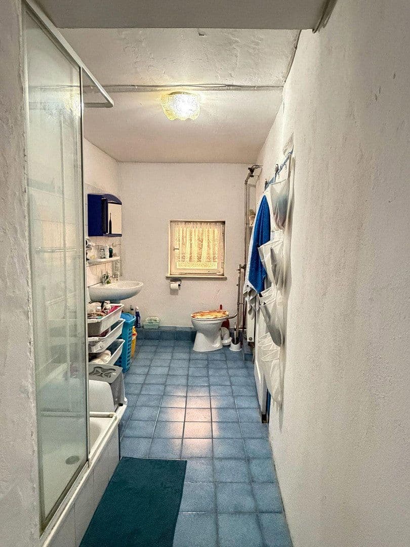 Prodej domu 295 m², pozemek 140 m², Gunzenhausen, Bavorsko Prodej domu 295 m², pozemek 140 m², Gunzenhausen, Bavorsko