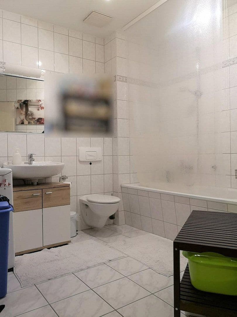 Pronájem bytu 3+1 80 m², Chemnitz, Sasko Pronájem bytu 3+1 80 m², Chemnitz, Sasko