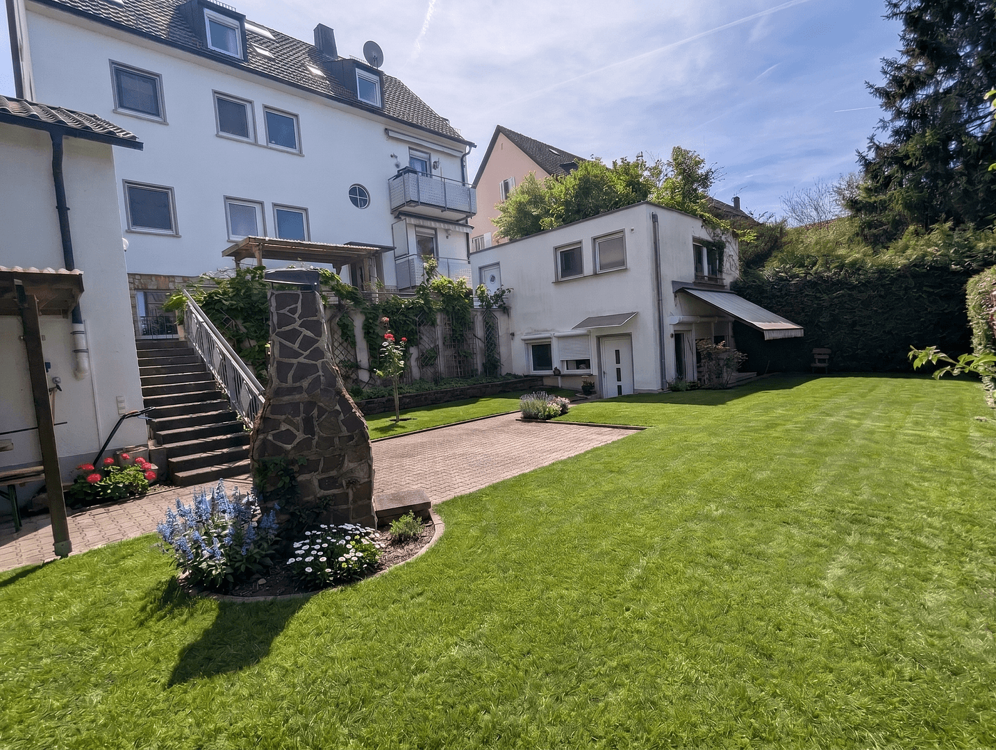 Pronájem bytu 4+1 78 m², Im Geiger 75, Stuttgart, Bádensko-Württembersko Pronájem bytu 4+1 78 m², Im Geiger 75, Stuttgart, Bádensko-Württembersko