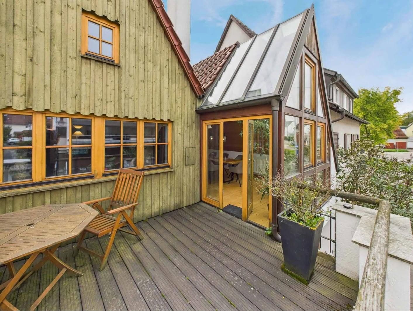 Prodej domu 160 m², pozemek 299 m², Wilhelmstr. 55, Ostfildern, Bádensko-Württembersko Prodej domu 160 m², pozemek 299 m², Wilhelmstr. 55, Ostfildern, Bádensko-Württembersko