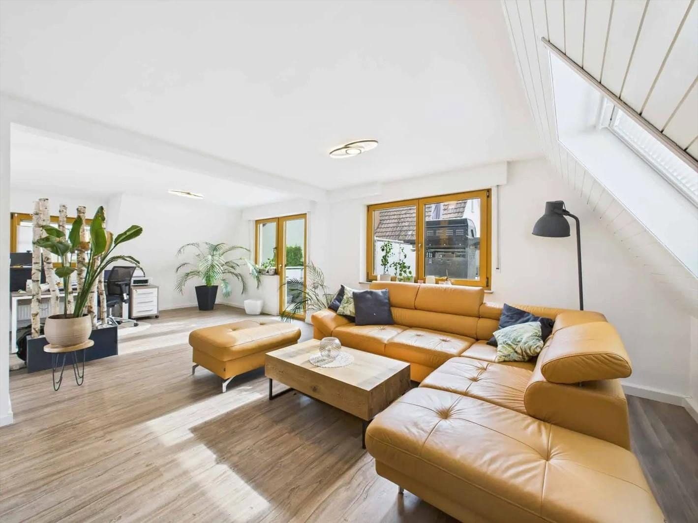 Prodej domu 160 m², pozemek 299 m², Wilhelmstr. 55, Ostfildern, Bádensko-Württembersko Prodej domu 160 m², pozemek 299 m², Wilhelmstr. 55, Ostfildern, Bádensko-Württembersko