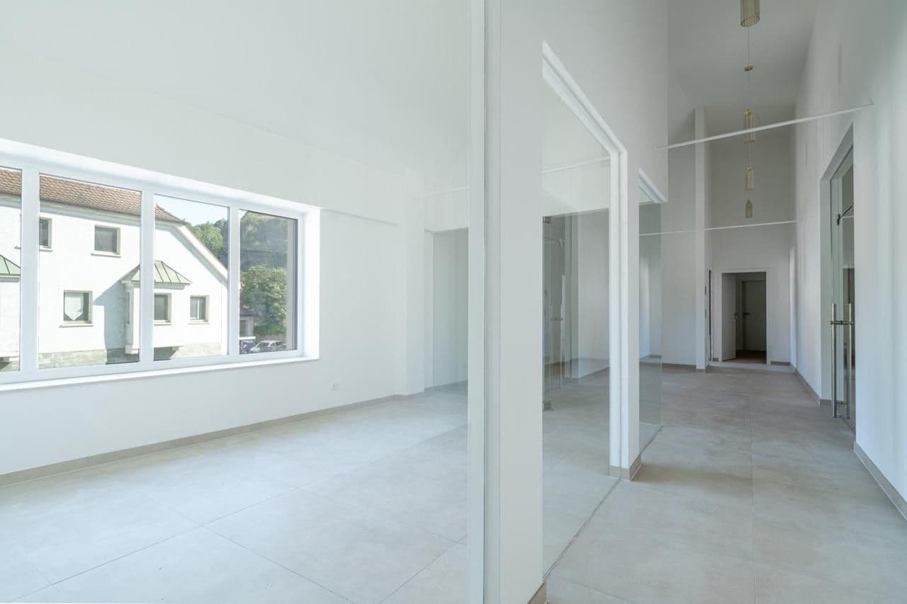 Pronájem kanceláře 135 m², Dinauer Straße 1, Kallmünz, Bavorsko Pronájem kanceláře 135 m², Dinauer Straße 1, Kallmünz, Bavorsko