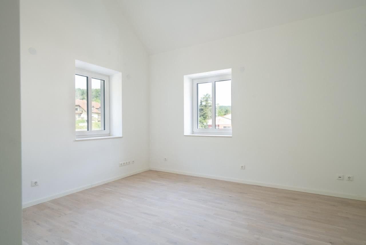 Pronájem kanceláře 135 m², Dinauer Straße 1, Kallmünz, Bavorsko Pronájem kanceláře 135 m², Dinauer Straße 1, Kallmünz, Bavorsko