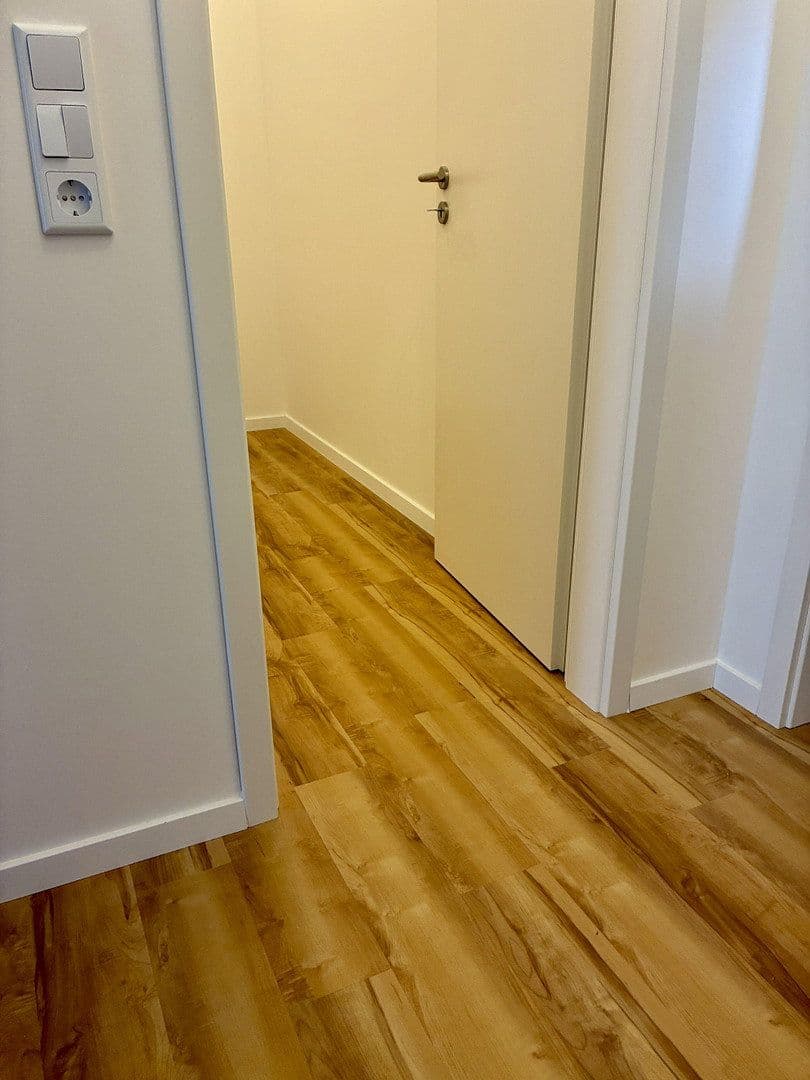 Pronájem bytu 5+1 141 m², Friedrich-Wilhelm-Straße 38, Braunschweig, Dolní Sasko Pronájem bytu 5+1 141 m², Friedrich-Wilhelm-Straße 38, Braunschweig, Dolní Sasko
