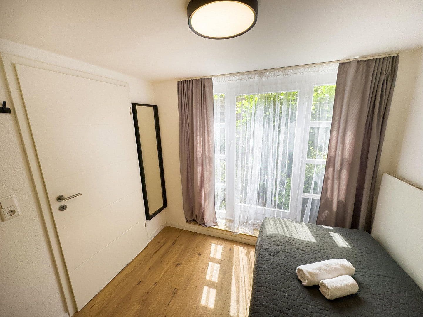 Prodej domu 88 m², pozemek 240 m², Grambker Heerstraße 118A, Bremen, Bremen Prodej domu 88 m², pozemek 240 m², Grambker Heerstraße 118A, Bremen, Bremen