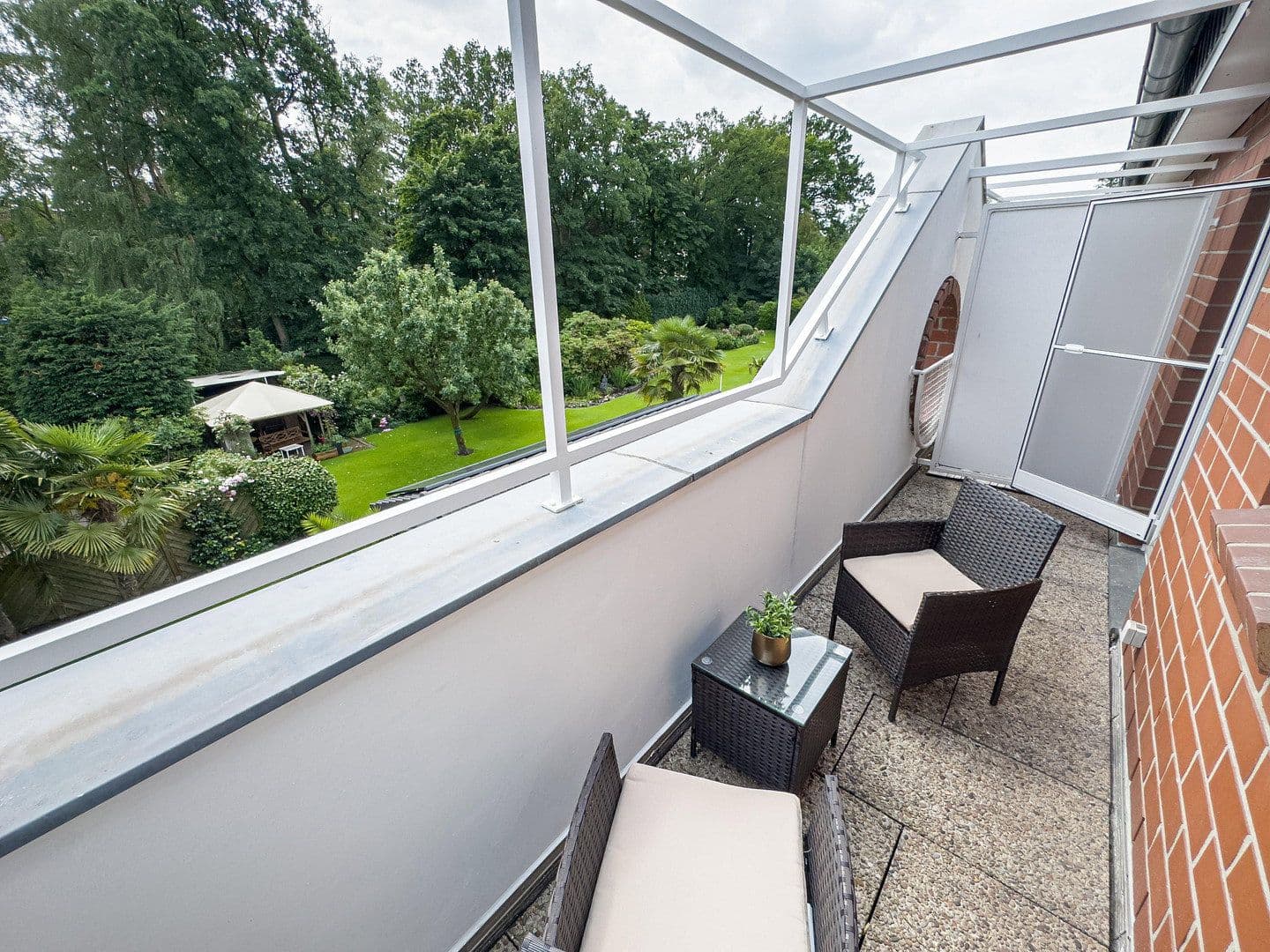 Prodej domu 88 m², pozemek 240 m², Grambker Heerstraße 118A, Bremen, Bremen Prodej domu 88 m², pozemek 240 m², Grambker Heerstraße 118A, Bremen, Bremen