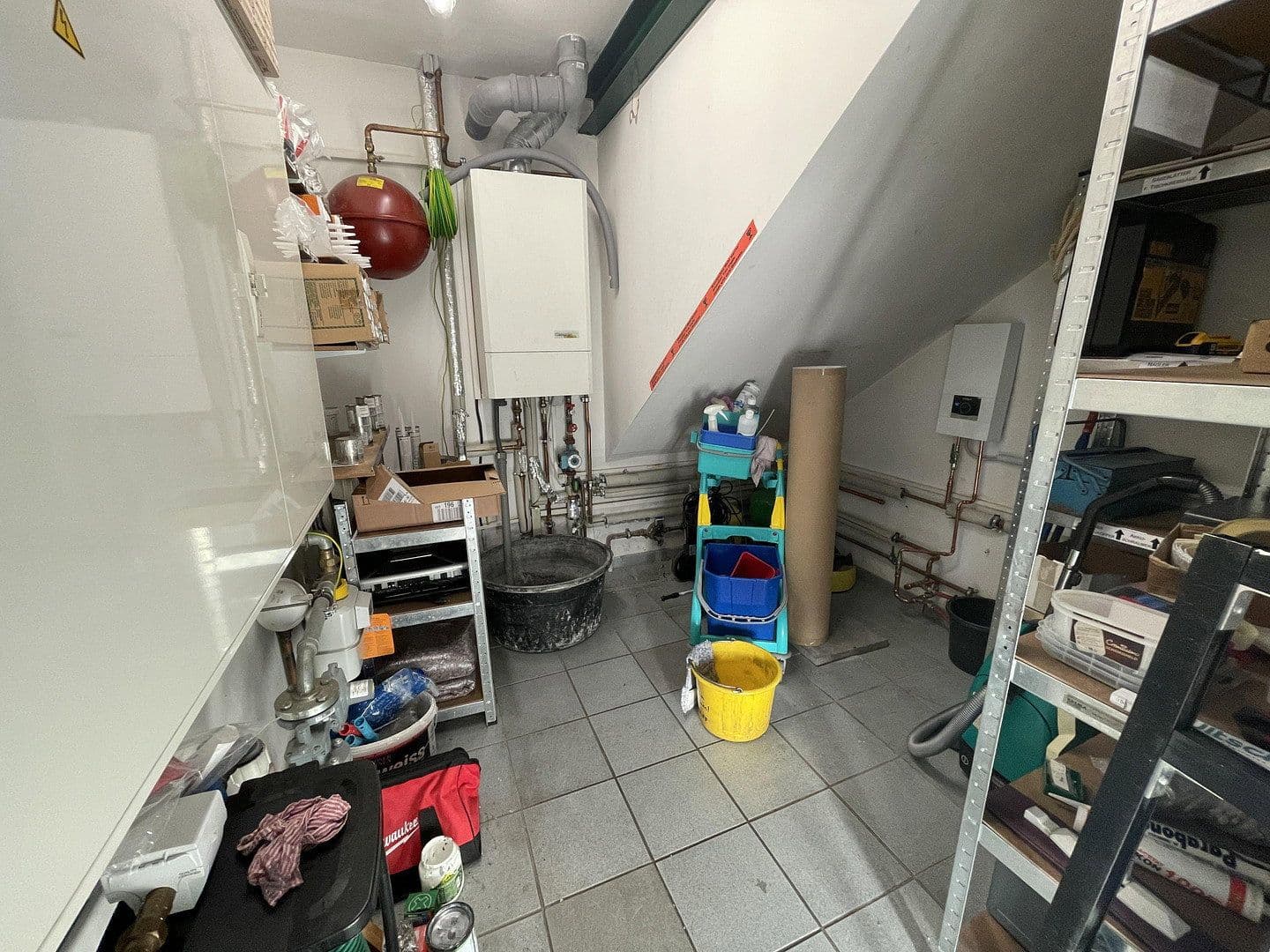 Prodej nebytového prostoru 9.657 m², Borkheide, Braniborsko Prodej nebytového prostoru 9.657 m², Borkheide, Braniborsko
