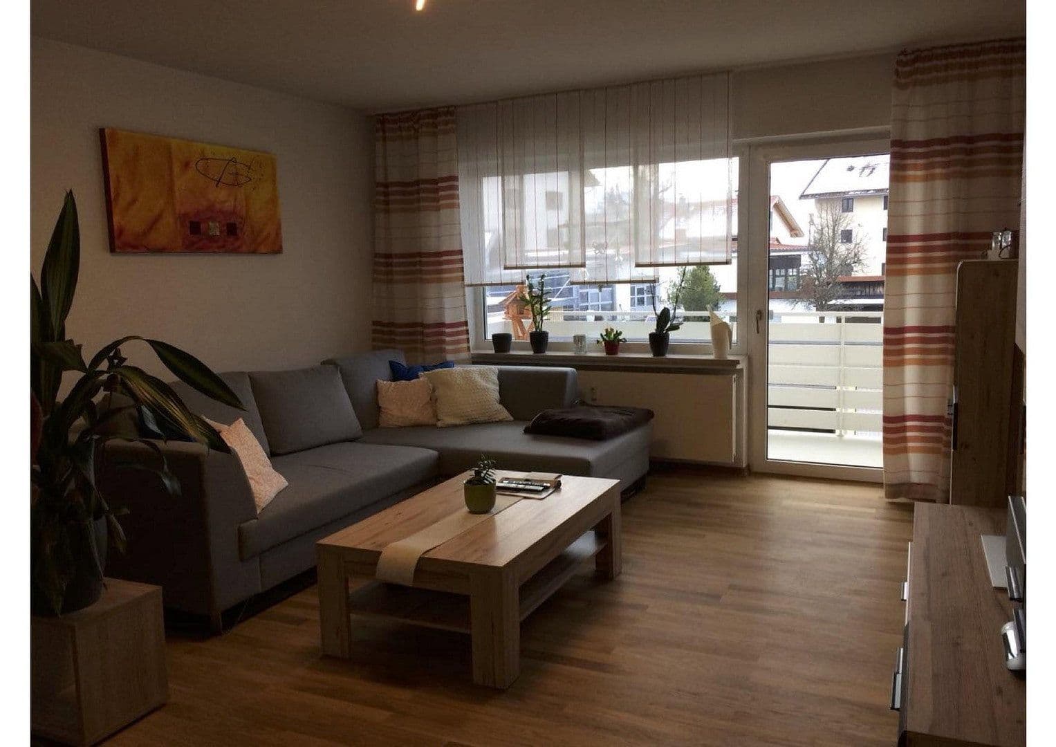 Prodej bytu 2+1 66 m², Alte Tegernseer Str. 12, Hausham, Bavorsko Prodej bytu 2+1 66 m², Alte Tegernseer Str. 12, Hausham, Bavorsko