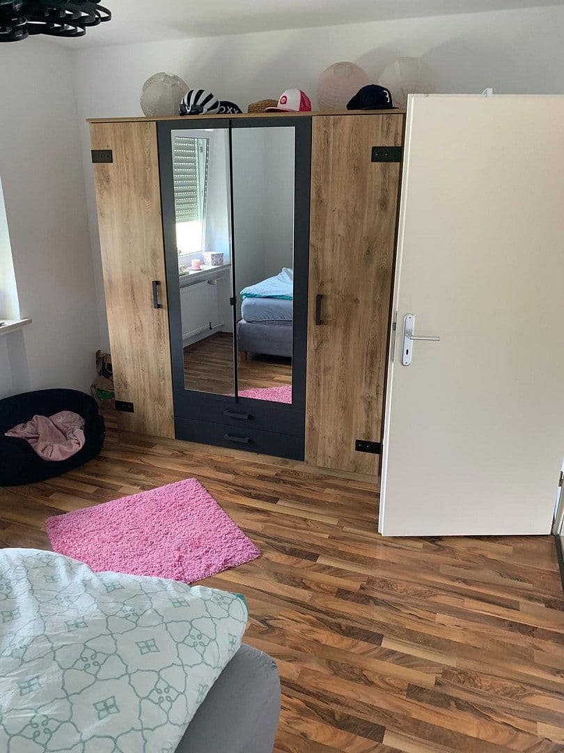 Prodej bytu 2+1 66 m², Alte Tegernseer Str. 12, Hausham, Bavorsko Prodej bytu 2+1 66 m², Alte Tegernseer Str. 12, Hausham, Bavorsko