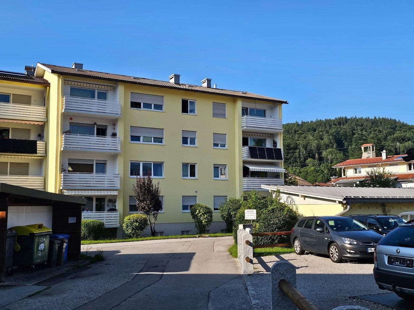 Prodej bytu 2+1 66 m², Alte Tegernseer Str. 12, Hausham, Bavorsko Prodej bytu 2+1 66 m², Alte Tegernseer Str. 12, Hausham, Bavorsko