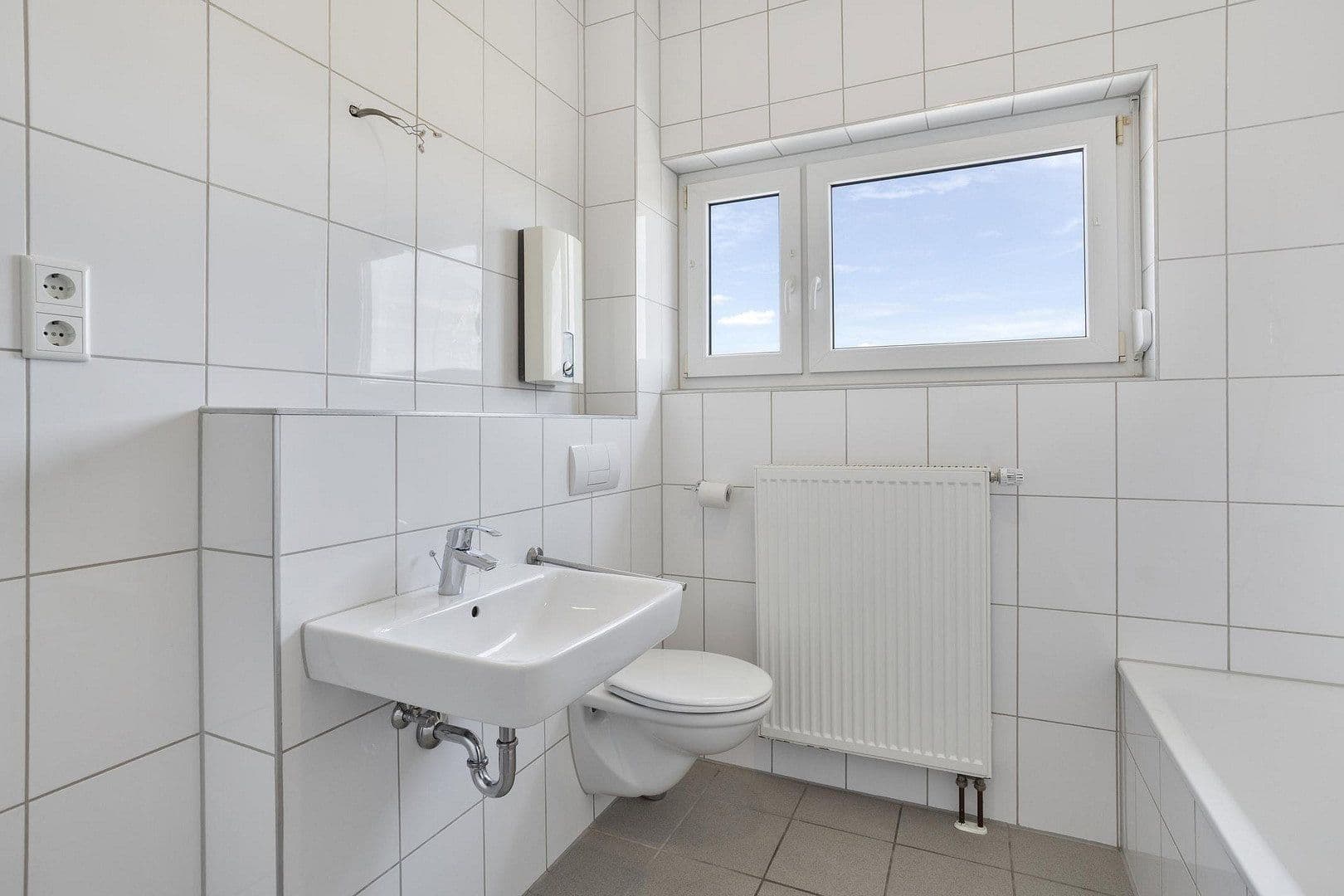 Prodej domu 111 m², pozemek 5.733 m², Essen, Severní Porýní-Vestfálsko Prodej domu 111 m², pozemek 5.733 m², Essen, Severní Porýní-Vestfálsko