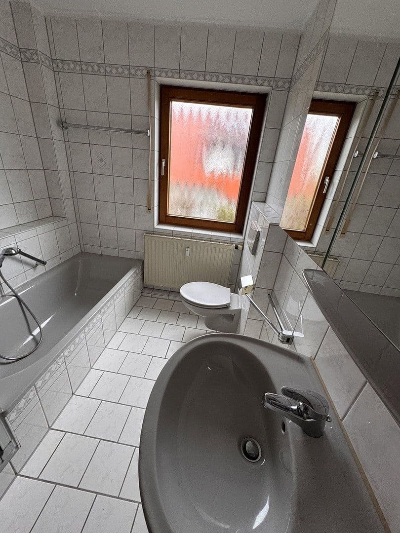 Pronájem bytu 2+1 54 m², Pappelweg 10, Sindelfingen, Bádensko-Württembersko Pronájem bytu 2+1 54 m², Pappelweg 10, Sindelfingen, Bádensko-Württembersko