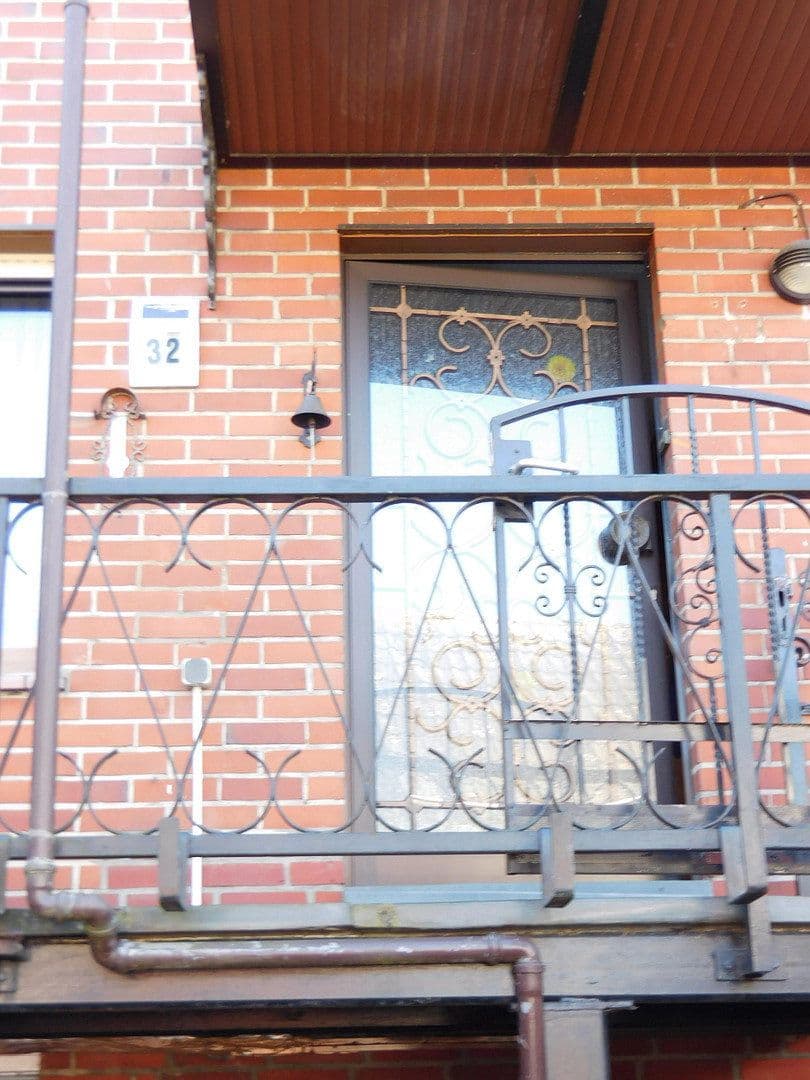 Prodej domu 96 m², pozemek 290 m², Kreuzstrasse 32, Baesweiler, Severní Porýní-Vestfálsko Prodej domu 96 m², pozemek 290 m², Kreuzstrasse 32, Baesweiler, Severní Porýní-Vestfálsko