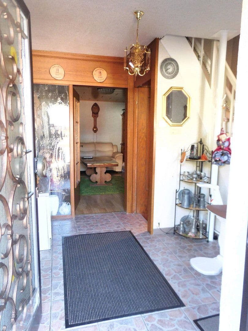 Prodej domu 96 m², pozemek 290 m², Kreuzstrasse 32, Baesweiler, Severní Porýní-Vestfálsko Prodej domu 96 m², pozemek 290 m², Kreuzstrasse 32, Baesweiler, Severní Porýní-Vestfálsko