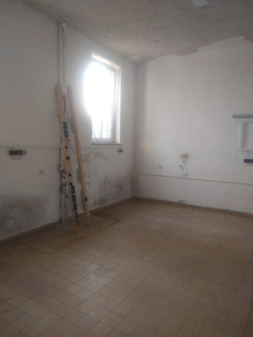 Pronájem kanceláře 183 m², Ring 72, Markkleeberg, Sasko Pronájem kanceláře 183 m², Ring 72, Markkleeberg, Sasko