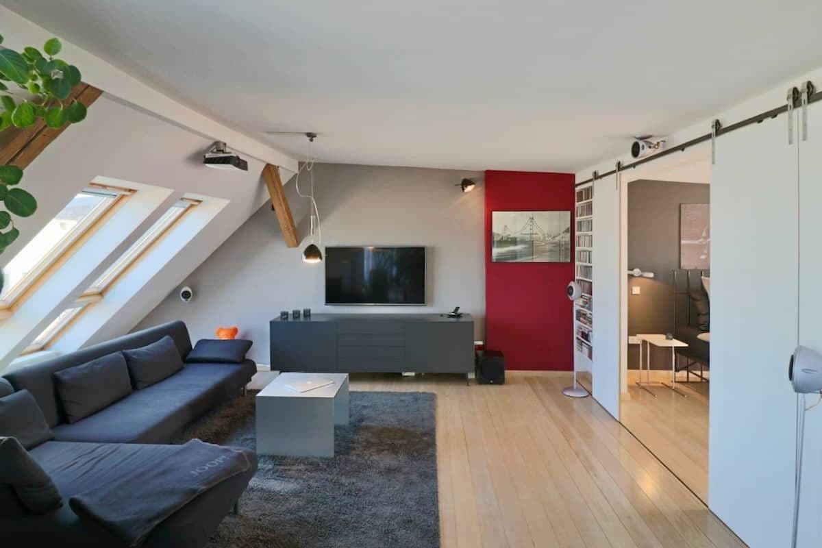 Prodej bytu 5+1 150 m², Berlin, Berlín Prodej bytu 5+1 150 m², Berlin, Berlín