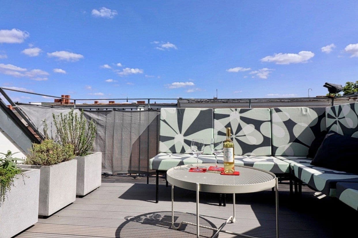 Prodej bytu 5+1 150 m², Berlin, Berlín Prodej bytu 5+1 150 m², Berlin, Berlín