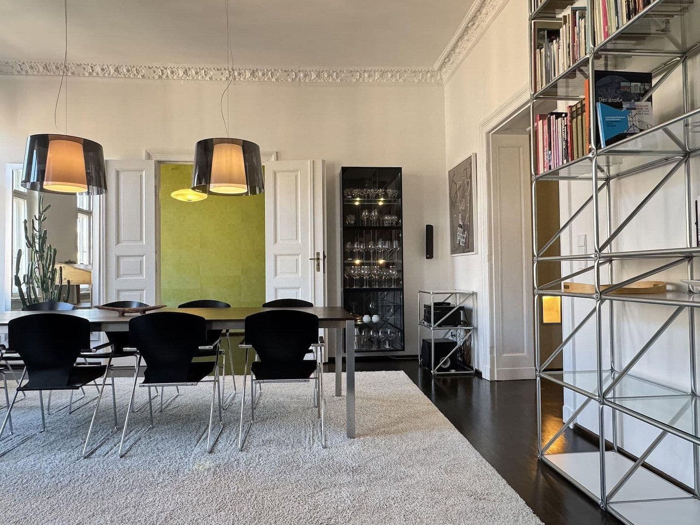 Prodej bytu 5+1 150 m², Berlin, Berlín Prodej bytu 5+1 150 m², Berlin, Berlín