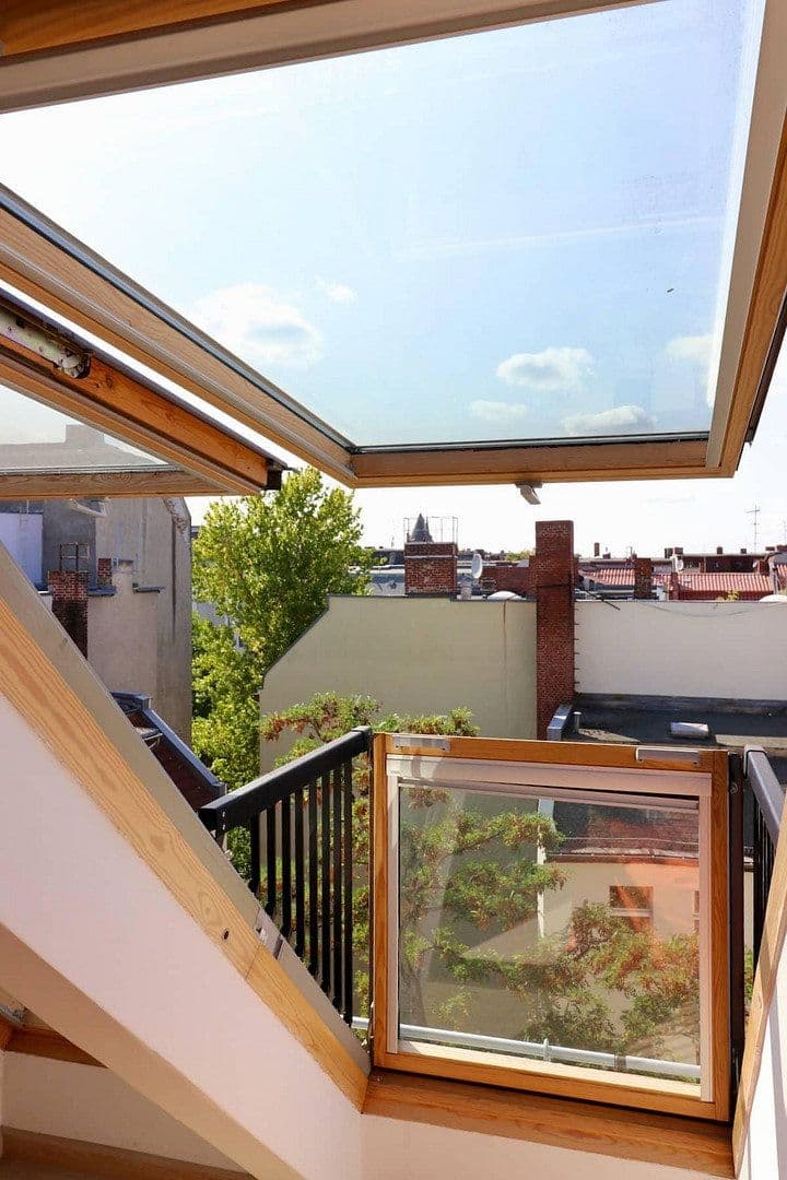 Prodej bytu 5+1 150 m², Berlin, Berlín Prodej bytu 5+1 150 m², Berlin, Berlín