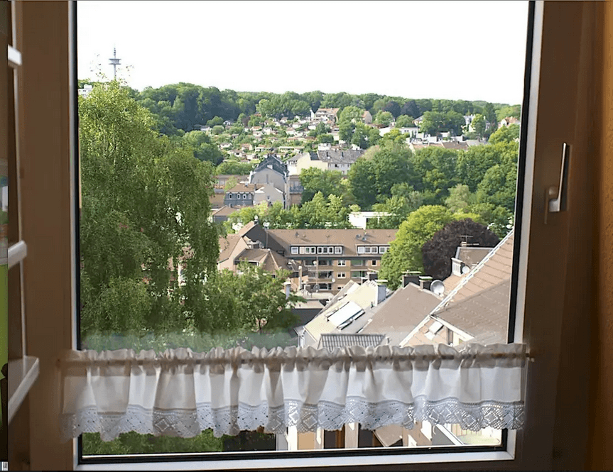 Pronájem bytu 1+1 35 m², Wuppertal, Severní Porýní-Vestfálsko Pronájem bytu 1+1 35 m², Wuppertal, Severní Porýní-Vestfálsko