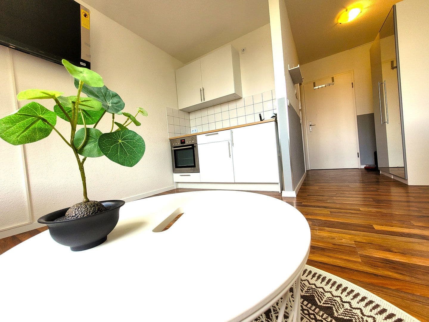 Pronájem bytu 1+1 25 m², Hürth, Severní Porýní-Vestfálsko Pronájem bytu 1+1 25 m², Hürth, Severní Porýní-Vestfálsko