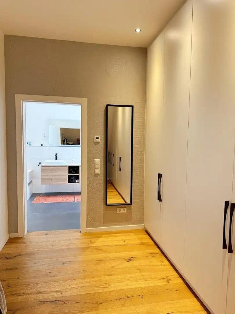 Prodej domu 460 m², pozemek 447 m², Karlsruhe, Bádensko-Württembersko Prodej domu 460 m², pozemek 447 m², Karlsruhe, Bádensko-Württembersko