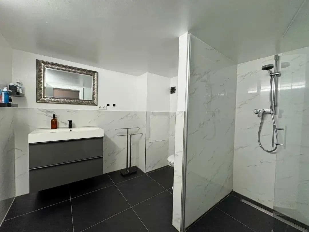 Prodej domu 460 m², pozemek 447 m², Karlsruhe, Bádensko-Württembersko Prodej domu 460 m², pozemek 447 m², Karlsruhe, Bádensko-Württembersko