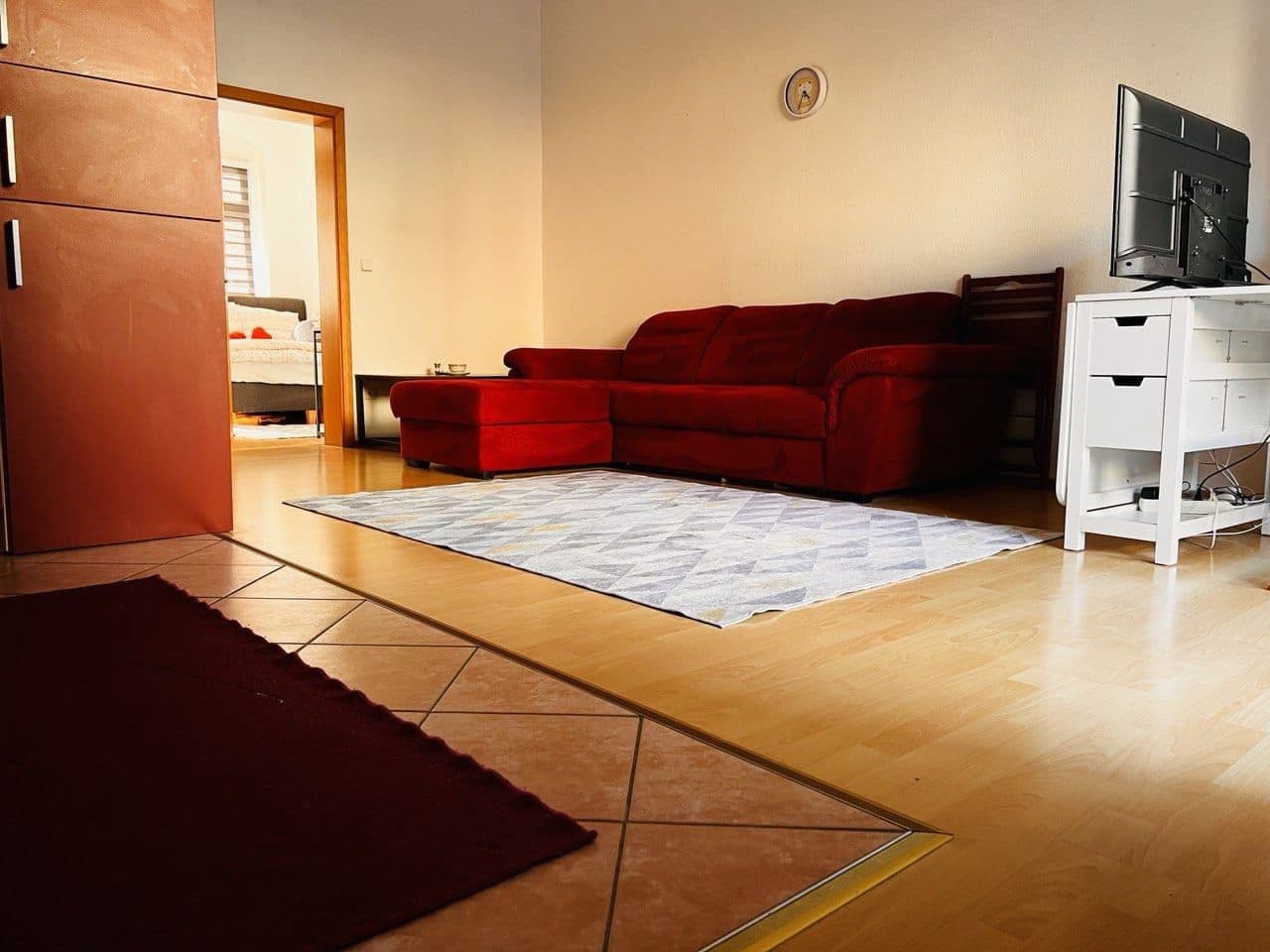 Pronájem bytu 2+1 48 m², Marienstr. 26, Cvikov, Sasko Pronájem bytu 2+1 48 m², Marienstr. 26, Cvikov, Sasko