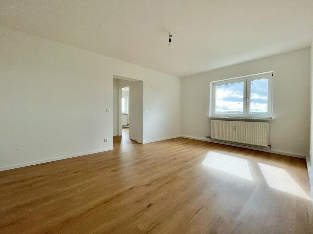 Pronájem bytu 3+1 65 m², Makenhofstraße 4, Marbach am Neckar, Bádensko-Württembersko Pronájem bytu 3+1 65 m², Makenhofstraße 4, Marbach am Neckar, Bádensko-Württembersko