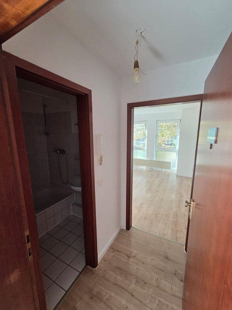 Pronájem bytu 1+1 24 m², Further Str. 115a, Düsseldorf, Severní Porýní-Vestfálsko Pronájem bytu 1+1 24 m², Further Str. 115a, Düsseldorf, Severní Porýní-Vestfálsko