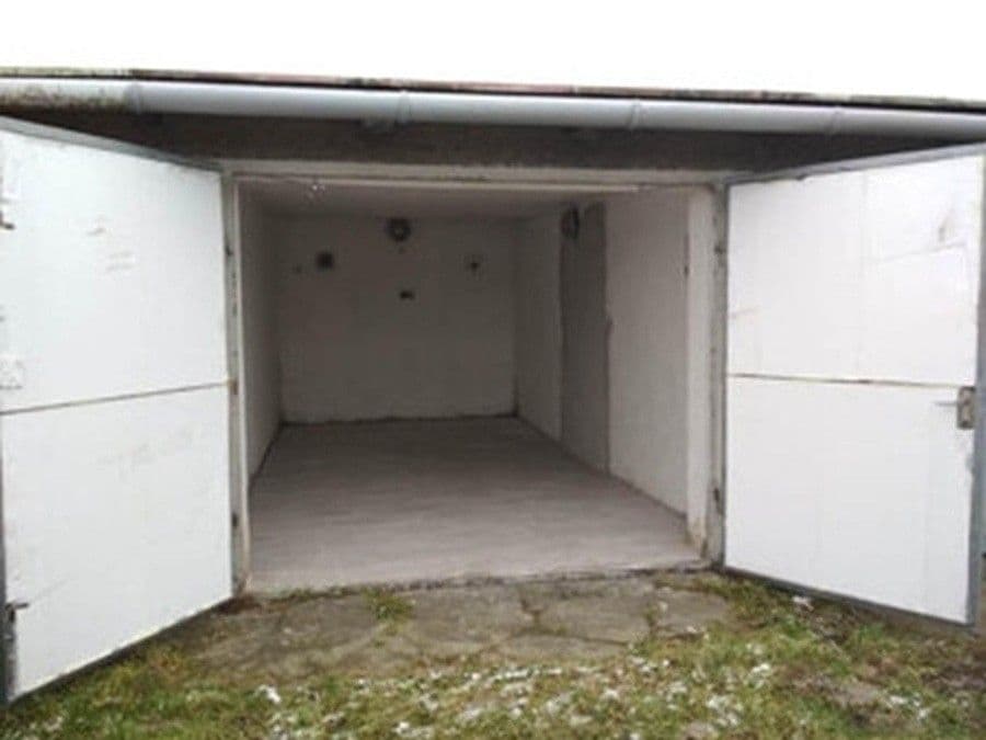 Pronájem garáže 18 m², Matiční, Studénka, Moravskoslezský kraj Pronájem garáže 18 m², Matiční, Studénka, Moravskoslezský kraj