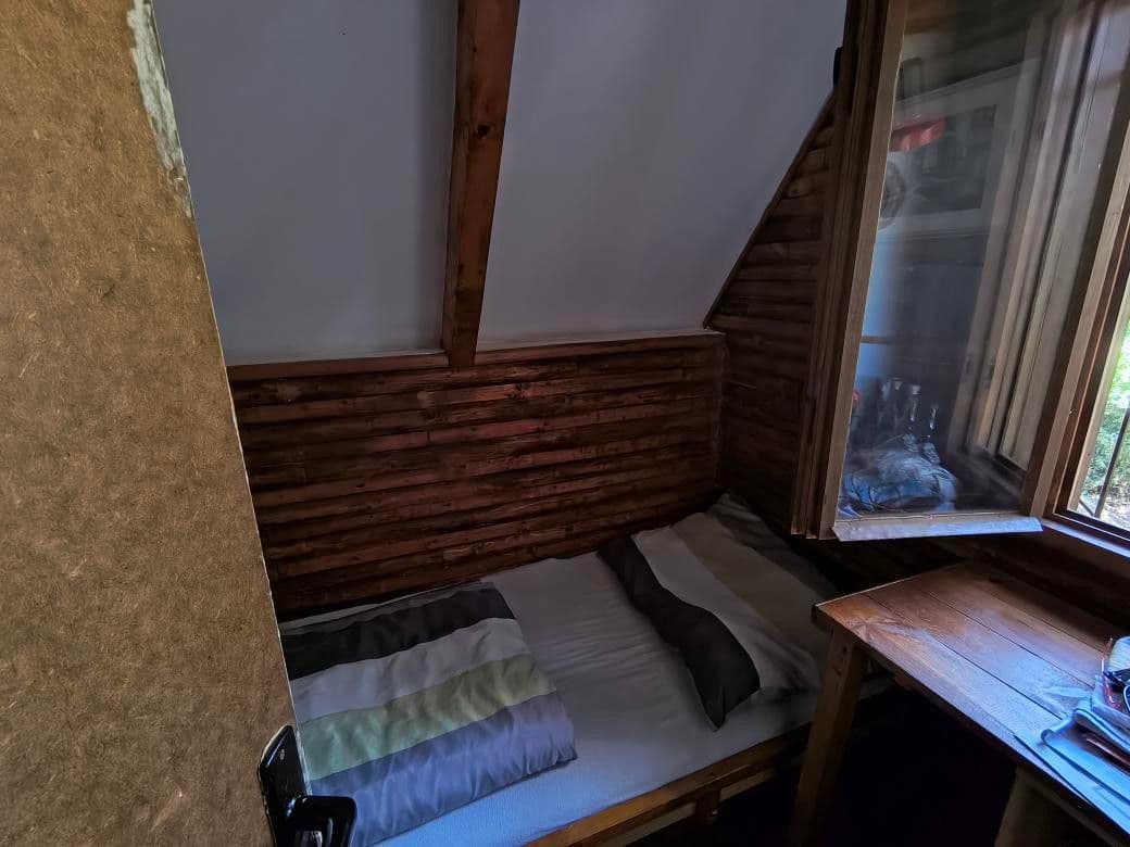 Prodej chaty, chalupy 72 m², pozemek 397 m², Stará Huť, Středočeský kraj Prodej chaty, chalupy 72 m², pozemek 397 m², Stará Huť, Středočeský kraj