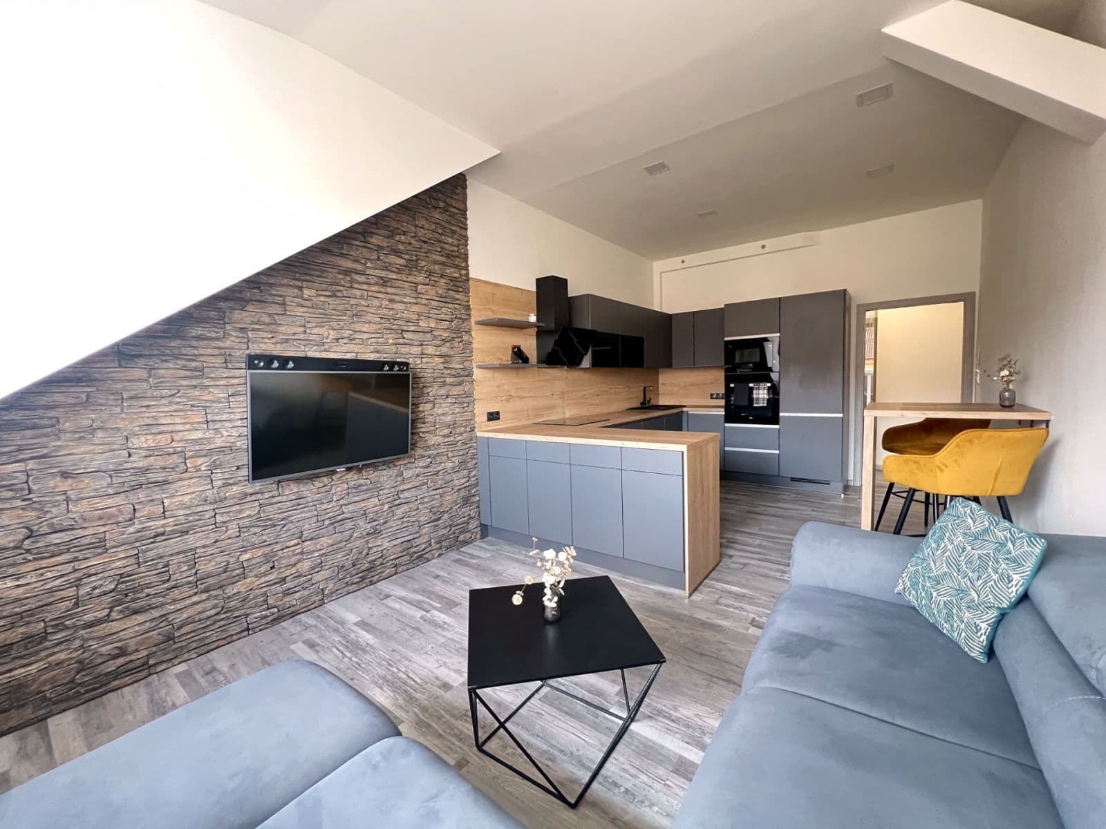 Prodej bytu 2+kk 58 m², Černokostelecká, Praha, Praha Prodej bytu 2+kk 58 m², Černokostelecká, Praha, Praha