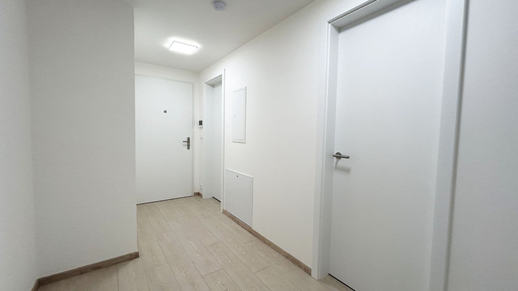 Pronájem bytu 2+kk 85 m², Cihlářská, Hostivice, Středočeský kraj Pronájem bytu 2+kk 85 m², Cihlářská, Hostivice, Středočeský kraj