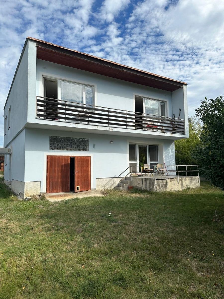 Pronájem domu 215 m², pozemek 1.285 m², Hodějovická, Staré Hodějovice, Jihočeský kraj Pronájem domu 215 m², pozemek 1.285 m², Hodějovická, Staré Hodějovice, Jihočeský kraj
