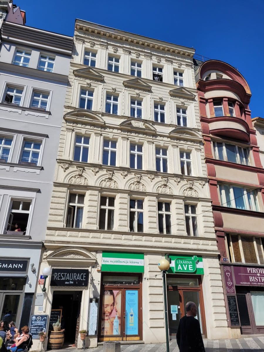 Pronájem bytu 3+1 85 m², Praha, Praha Pronájem bytu 3+1 85 m², Praha, Praha