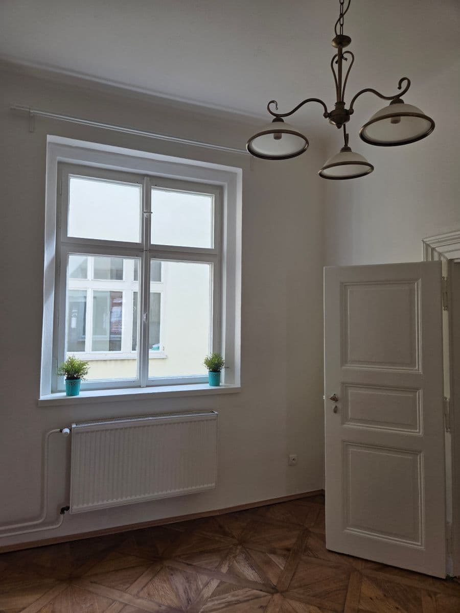 Pronájem bytu 3+1 85 m², Praha, Praha Pronájem bytu 3+1 85 m², Praha, Praha