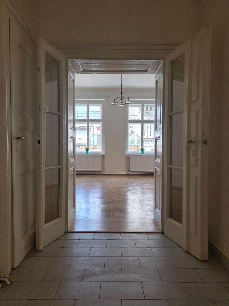 Pronájem bytu 3+1 85 m², Praha, Praha Pronájem bytu 3+1 85 m², Praha, Praha