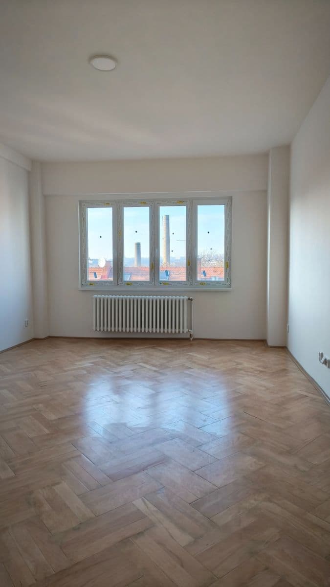Pronájem bytu 1+1 45 m², Na Kopečku, Praha, Praha Pronájem bytu 1+1 45 m², Na Kopečku, Praha, Praha