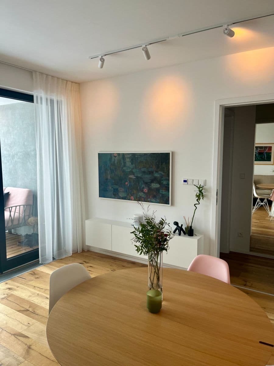 Pronájem bytu 2+kk 38 m², Kurandové, Praha, Praha Pronájem bytu 2+kk 38 m², Kurandové, Praha, Praha